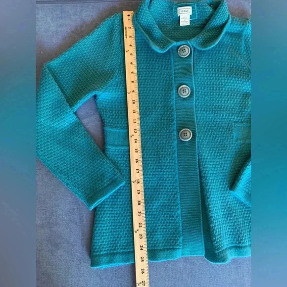 Woman’s L.L.Bean Teal Waffle Knit Button Up Long Sleeve Chunky Cardigan Size M - Picture 10 of 10